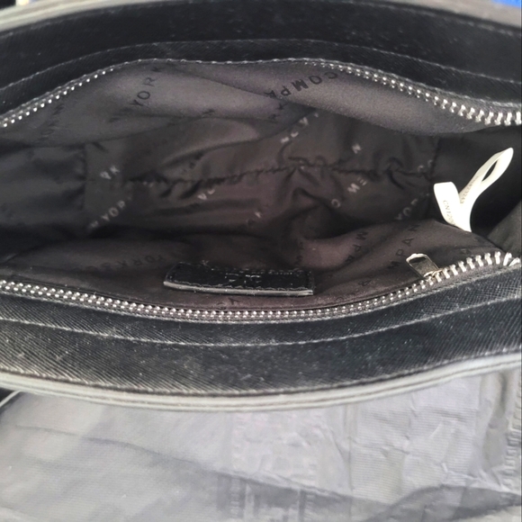 Purse - Picture 4 of 4